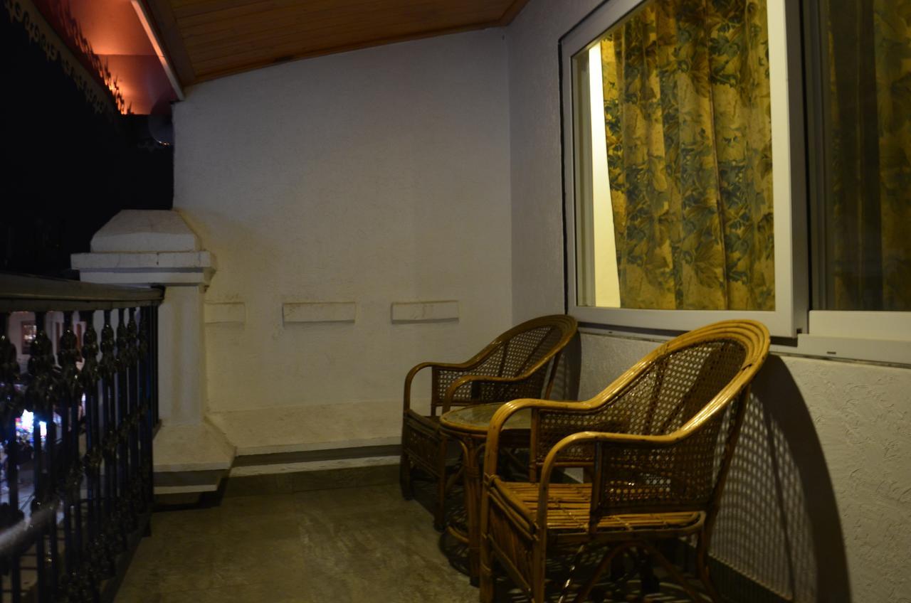 Hotel Clarks Mussoorie Exterior photo